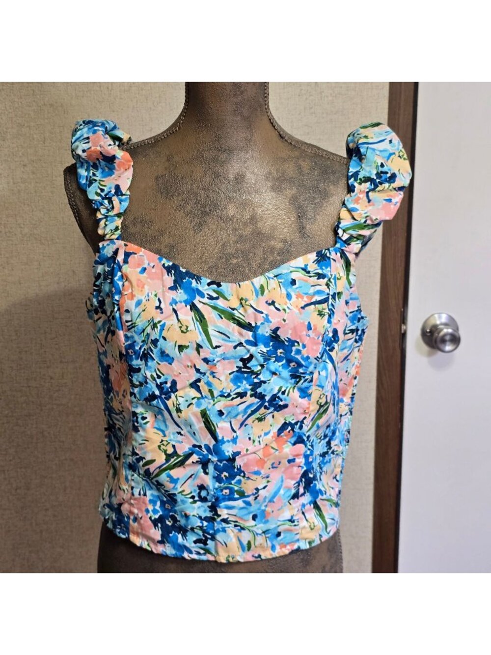 Abercrombie & Fitch Large Womens Ruched Ruffled Strap Floral Crop Top Blue
